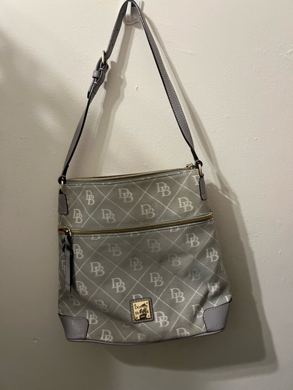 Dooney & Bourke Light Gray Logo Shoulder Bag with Gold Hardware